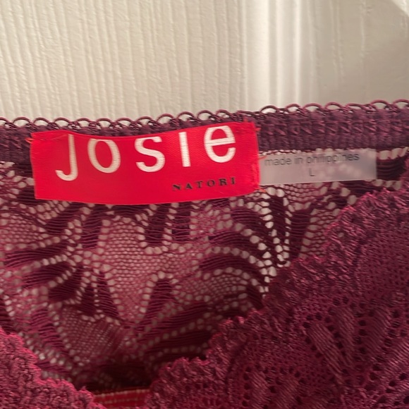 NWOT- Josie Natori Nightie and Robe Set - Picture 8 of 11